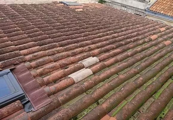 Réalisation 32, couvreur en Suisse romande